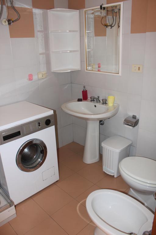 Le Ginestre Apartment Levanto Cameră foto